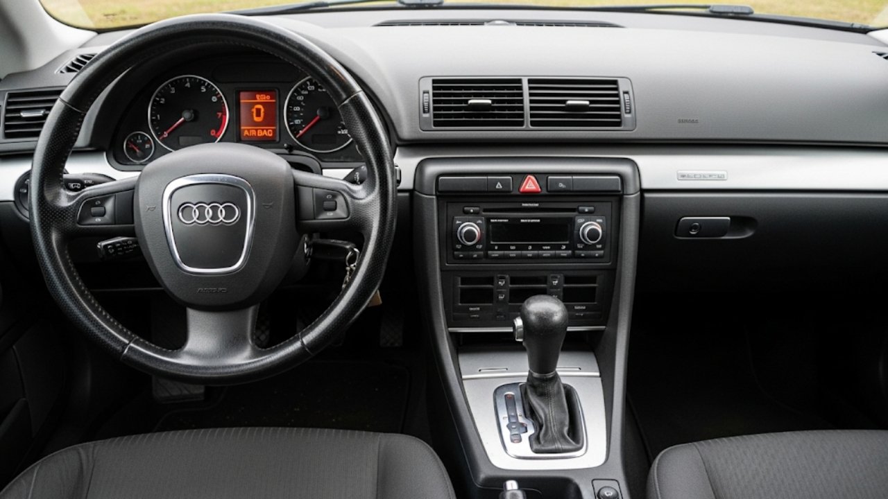 Can I Turn Off the Airbag Light Audi A4 2005? 2 Why Is the Airbag Light On in My Audi A4