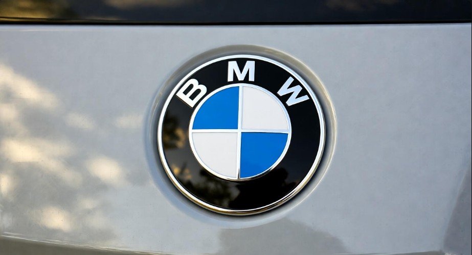 BMW Logo Price Original: 5 Must-Know Today 2 Understanding the BMW Emblem More Than Just a Logo
