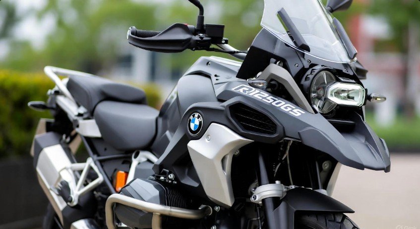 Understanding the BMW R1250GS in Hyderabad