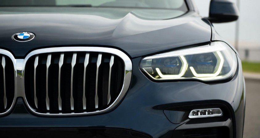 BMW X5 On Road Price In Lucknow: 5 Best Deals 2 Understanding the BMW X5 A Blend of Luxury and Power