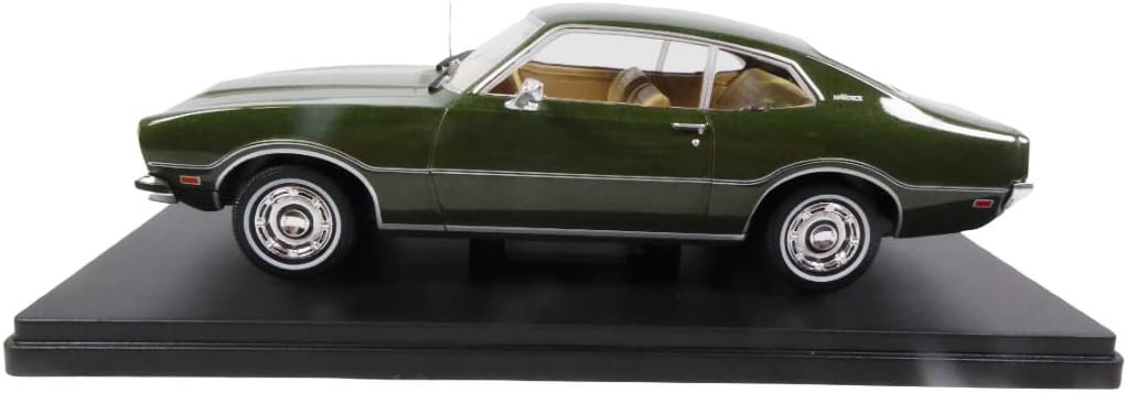 OPO 10 - Miniature car reproduced in 1/24 Scale Compatible for Ford Ma